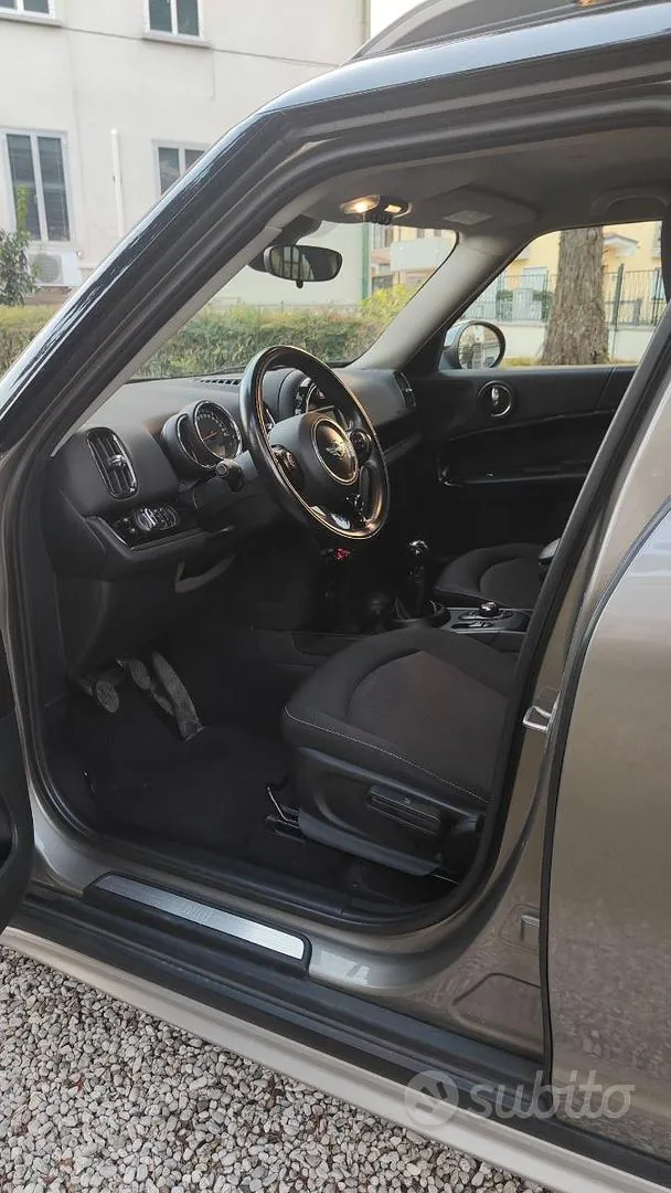 Mini Countryman 2017 photo 4