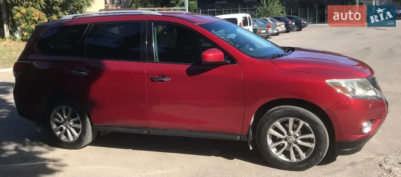 Nissan Pathfinder 2015 photo 3
