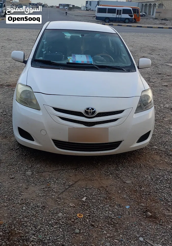Toyota Yaris 2008 photo 2