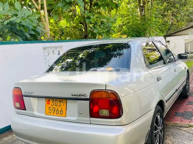 Suzuki Baleno 1999 photo 4