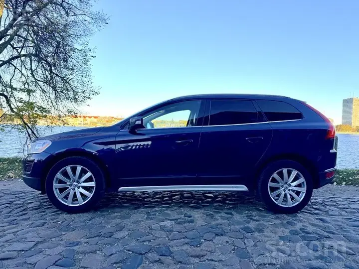 Volvo Xc60 2012 photo 3