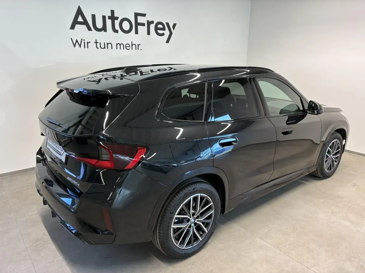 BMW X1 2025 photo 3
