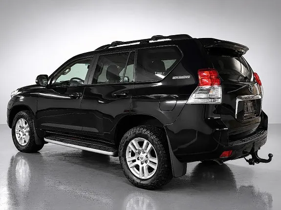 Toyota Land Cruiser 2013 photo 4