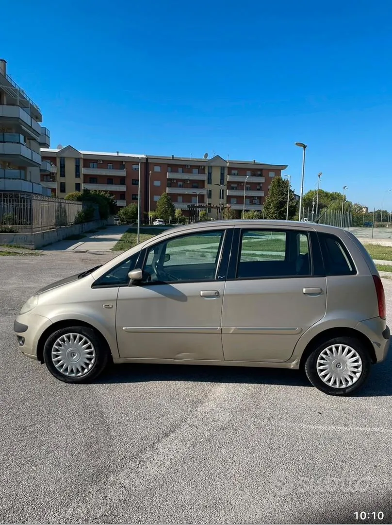 Lancia Musa 2007 photo 3