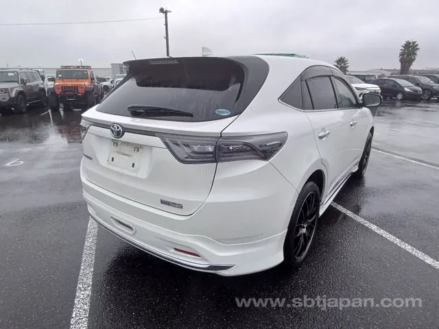 Toyota Harrier 2016 photo 4