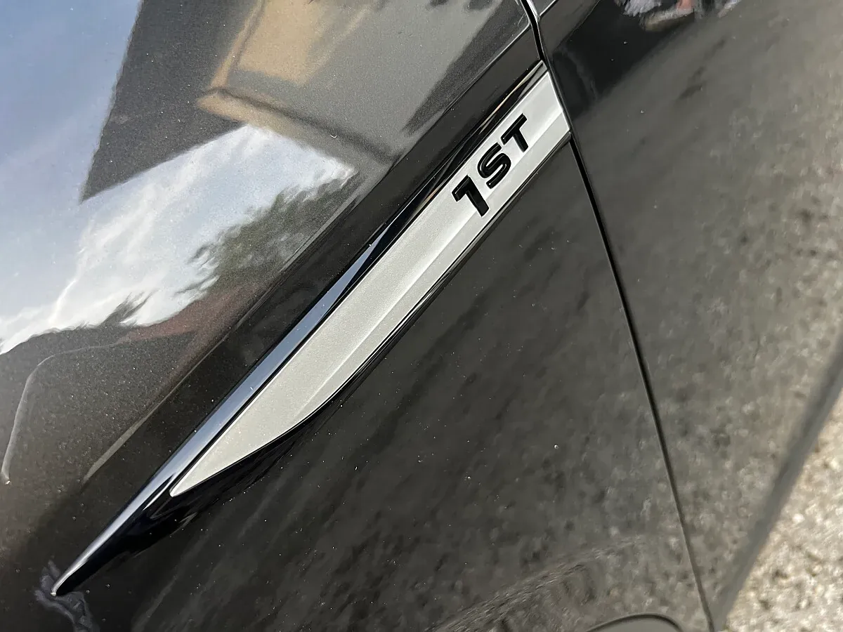 Volkswagen Id.4 2021 photo 3