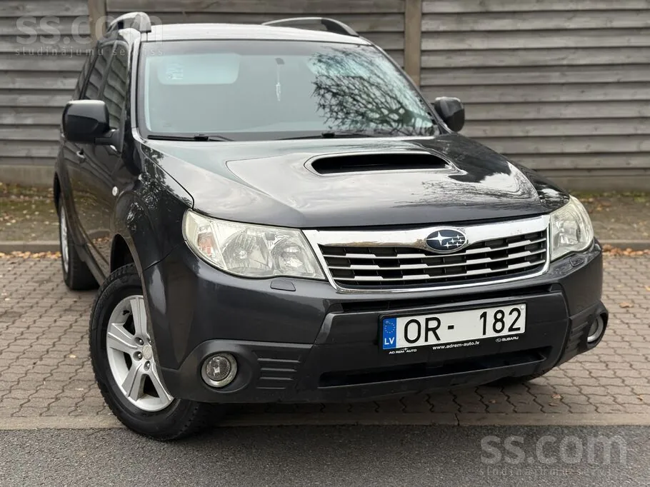 Subaru Forester 2010 photo 3