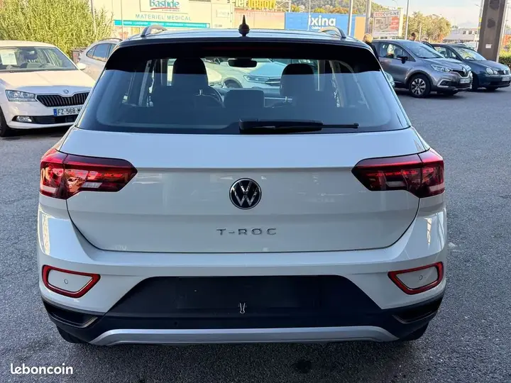 Volkswagen T-Roc 2023 photo 4