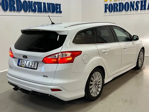 Ford Focus 2014 photo 5