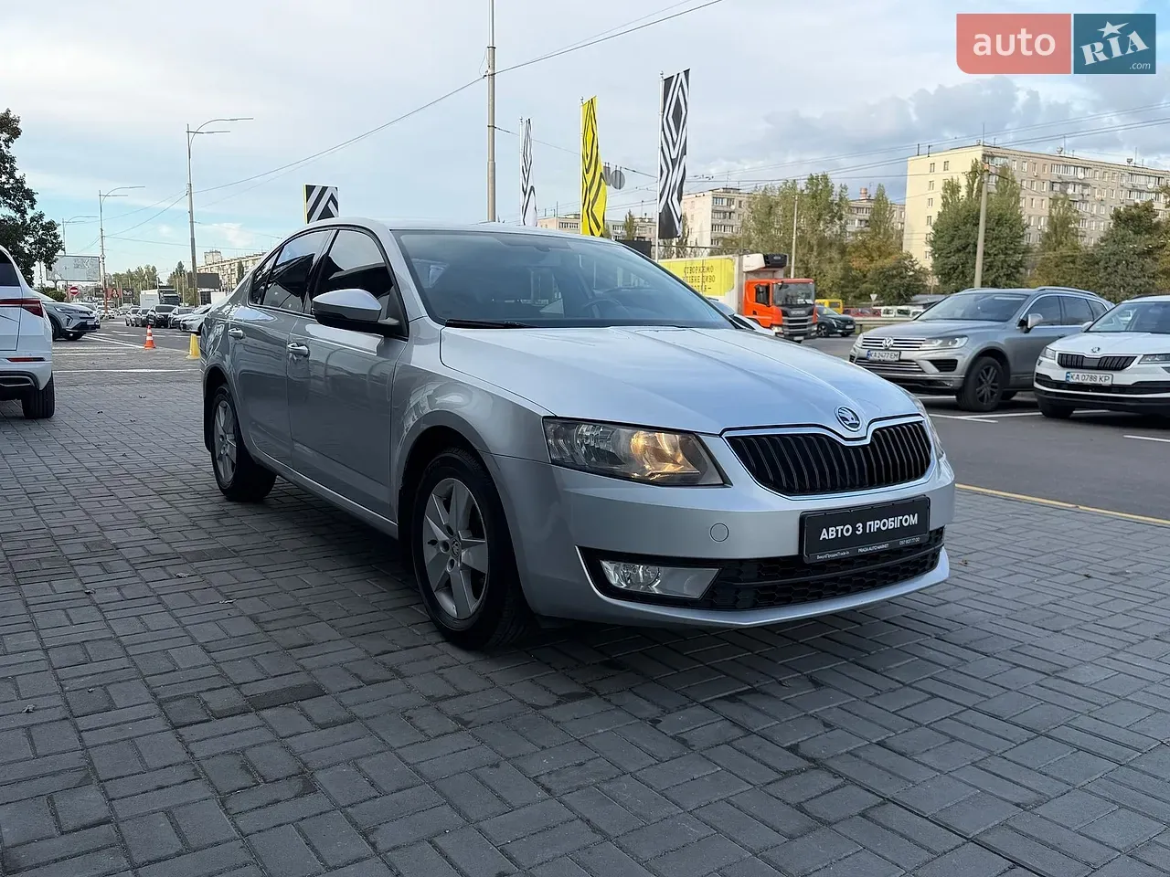 Skoda Octavia 2013 photo 3