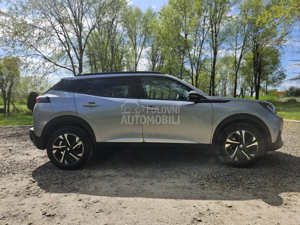 Peugeot 2008 2021 photo 3