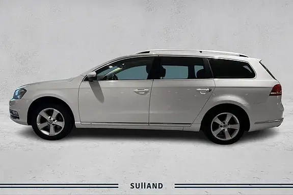 Volkswagen Passat 2012 photo 2