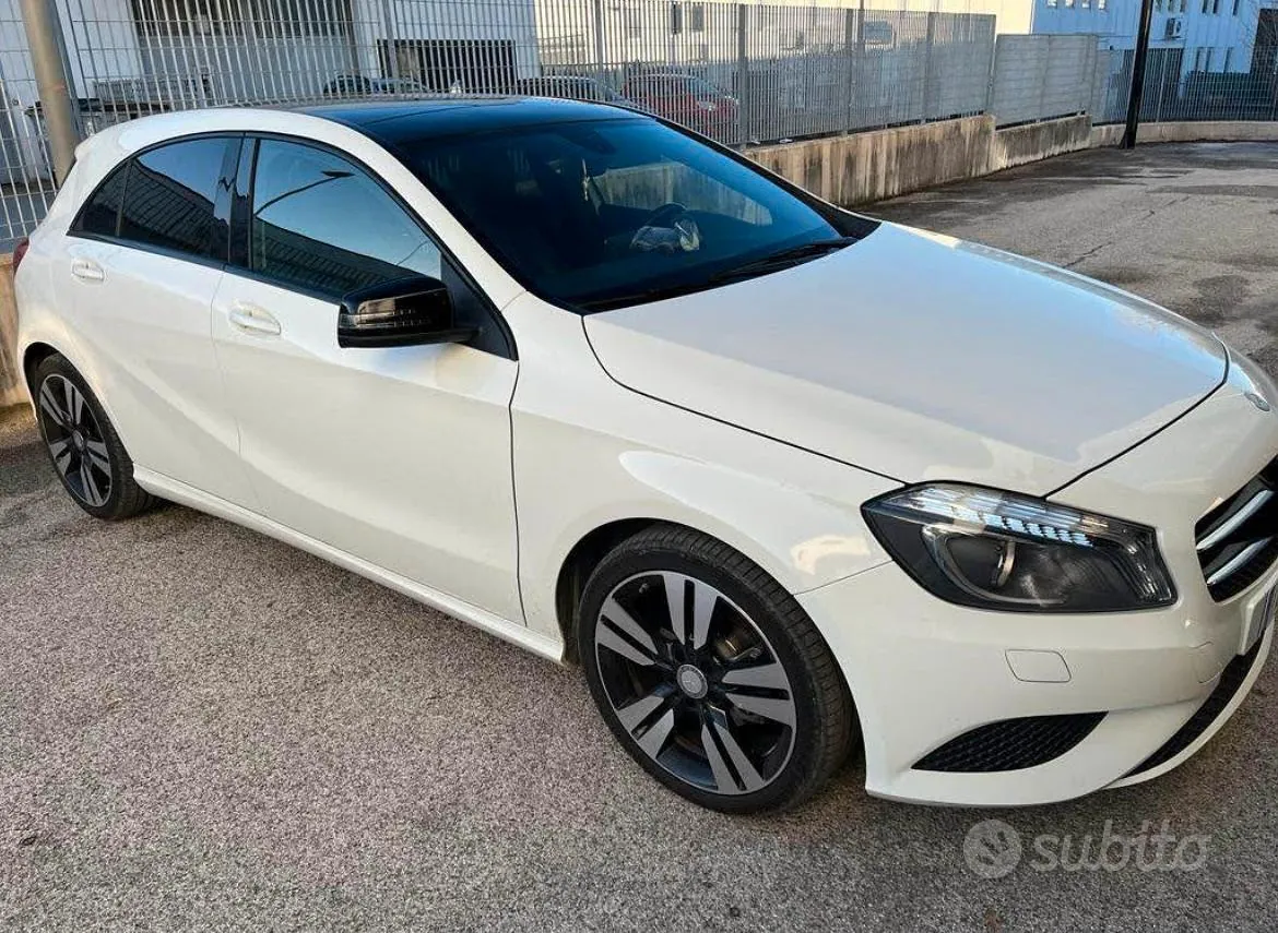 Mercedes-Benz A-Class 2015 photo 3