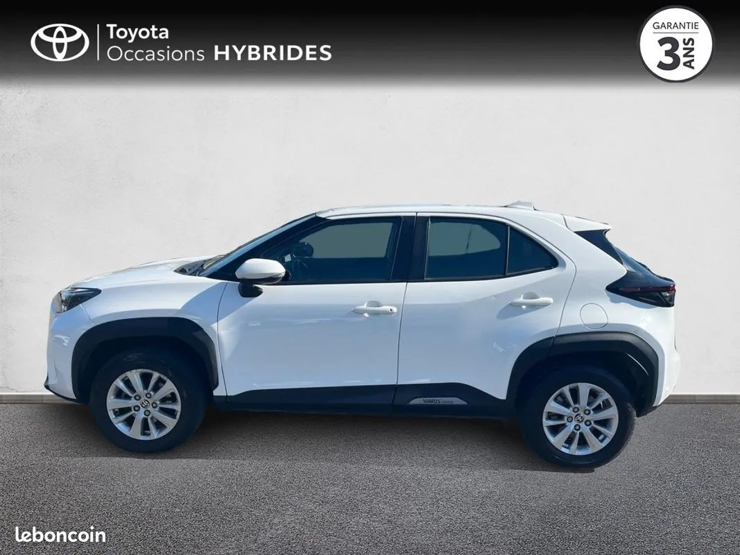 Toyota Yaris Cross 2024 photo 3