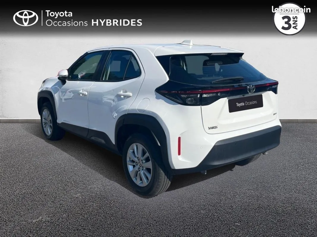 Toyota Yaris Cross 2024 photo 2