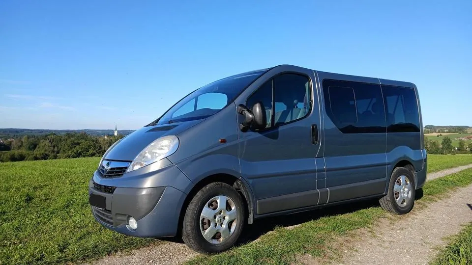 Opel Vivaro Combi