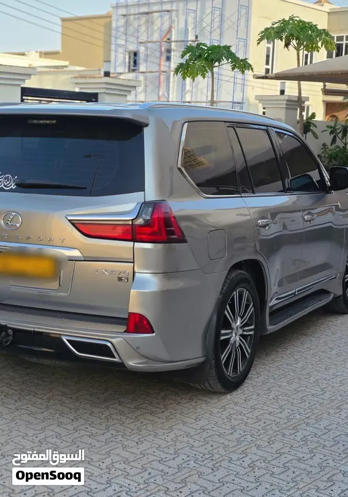 Lexus Lx 2018 photo 4