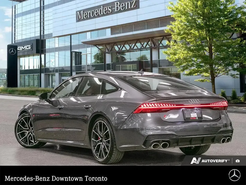 Audi S7 2023 photo 4
