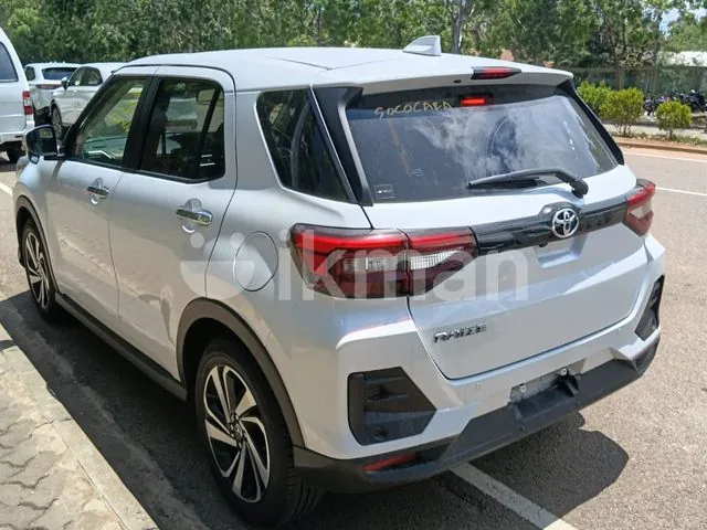 Toyota Raize 2025 photo 3