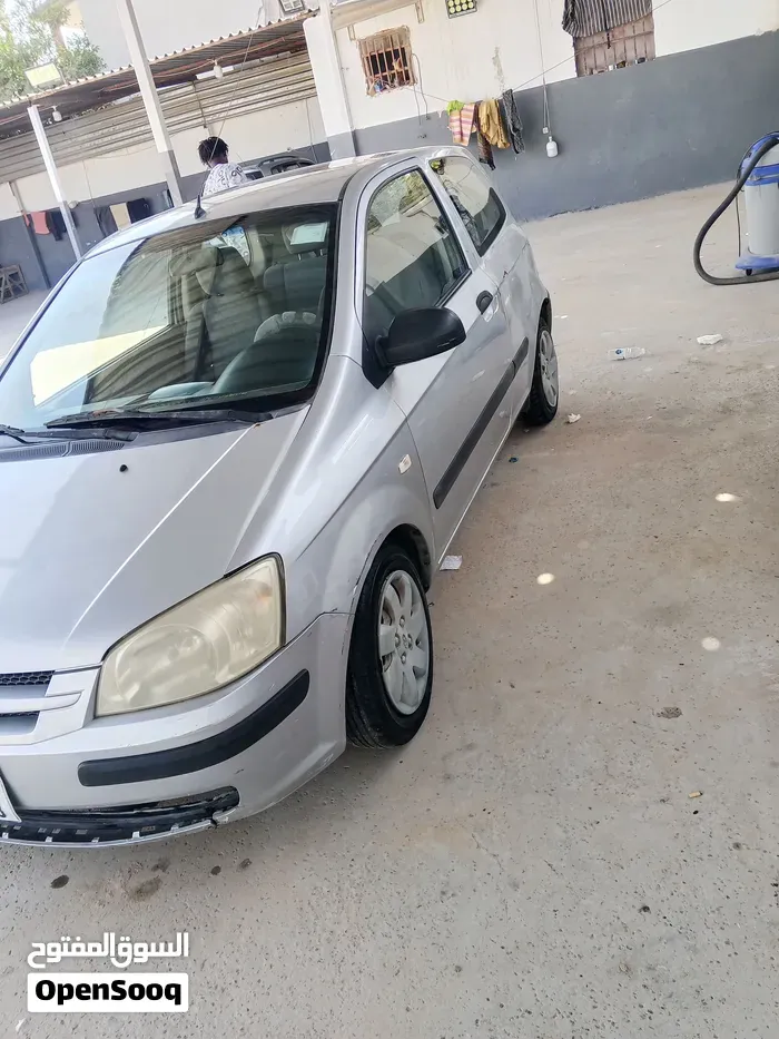 Hyundai Coupe 2007 photo 2