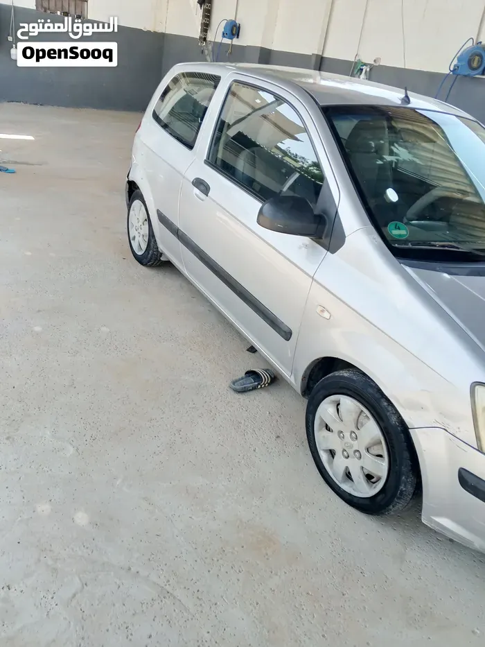 Hyundai Coupe 2007 photo 4