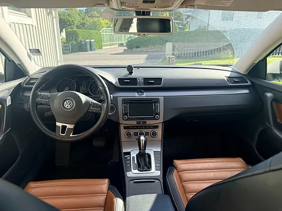 Volkswagen Passat 2013 photo 4