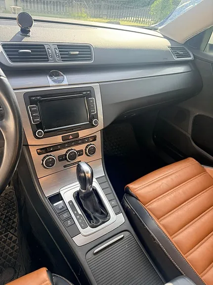 Volkswagen Passat 2013 photo 5