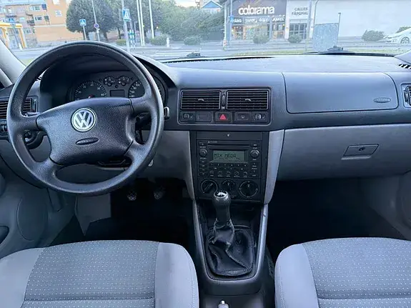 Volkswagen Golf 4 2003 photo 2
