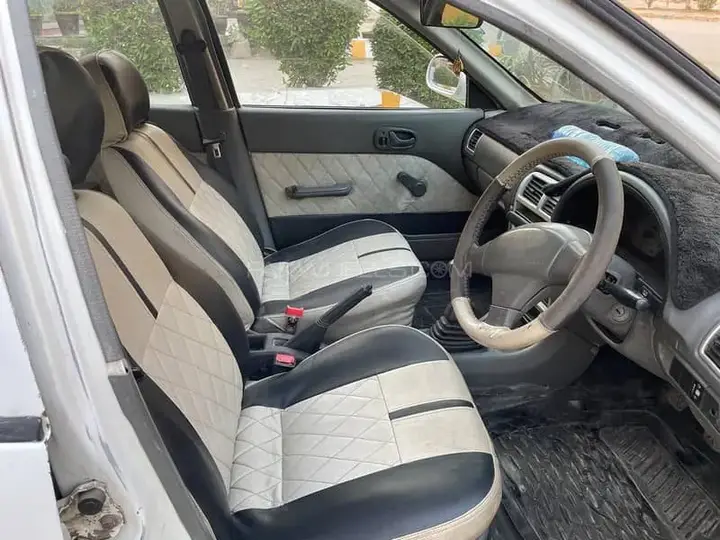 Suzuki Cultus