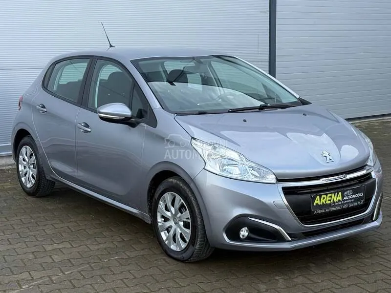 Peugeot 208 2020 photo 3