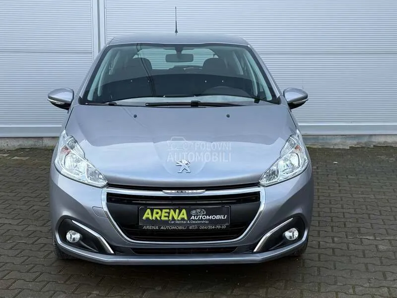 Peugeot 208 2020 photo 2
