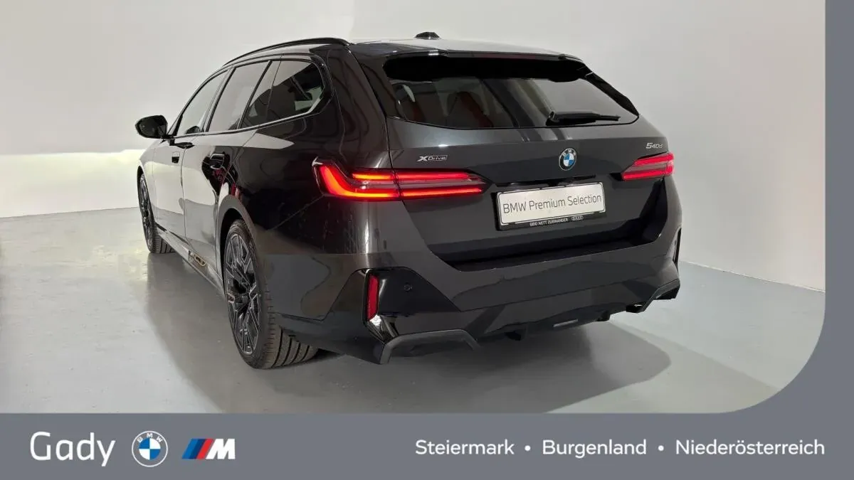 BMW 5 Series 2025 photo 2