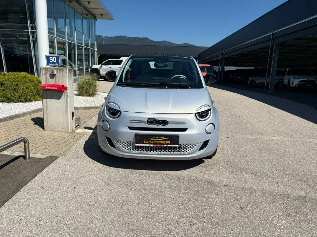 Fiat 500 photo 2