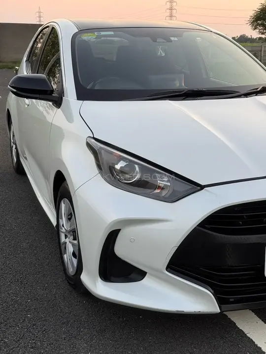 Toyota Yaris Hatchback