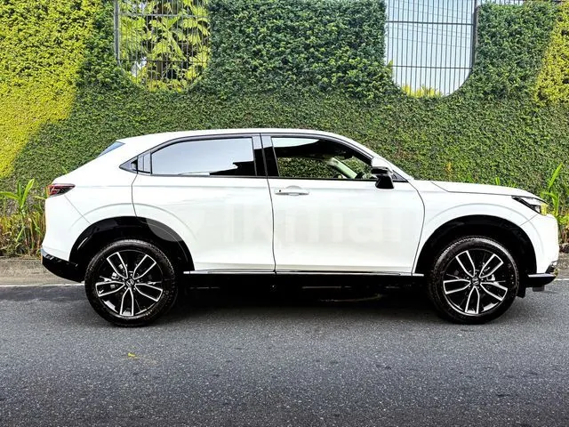 Honda Vezel 2025 photo 3
