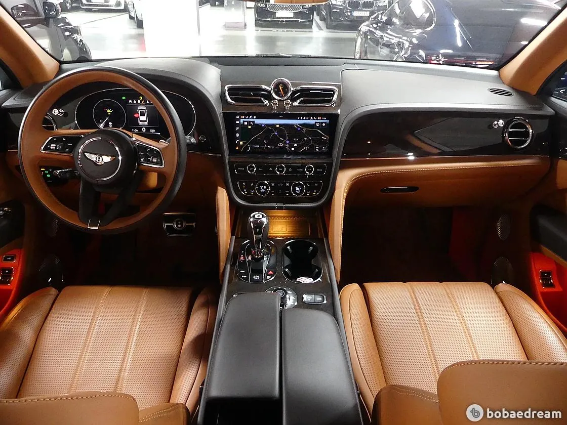 Bentley Bentayga 2022 photo 4