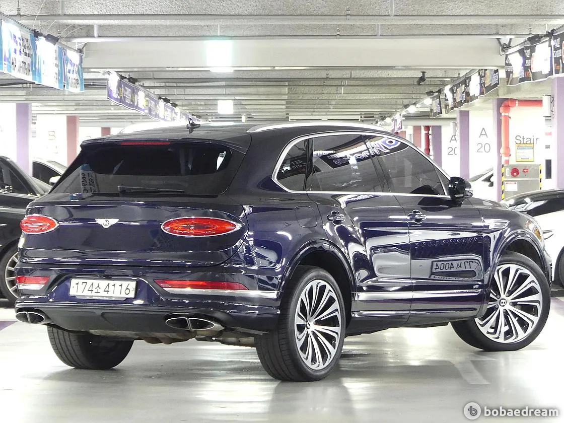 Bentley Bentayga 2022 photo 3