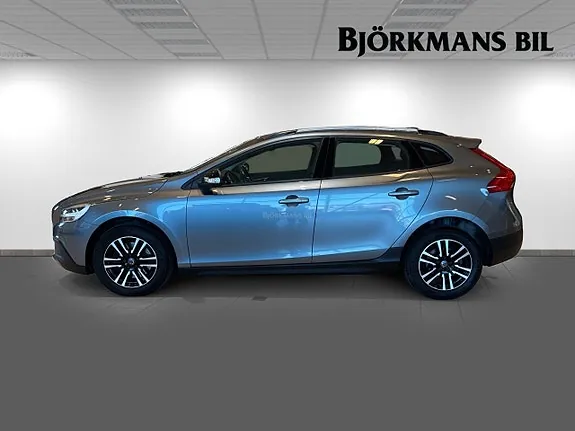 Volvo V40 Cross Country 2019 photo 4