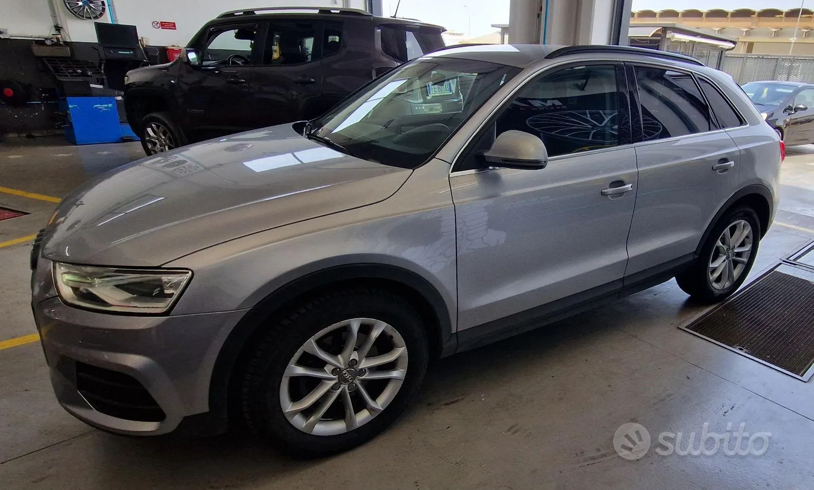Audi Q3 2018 photo 2