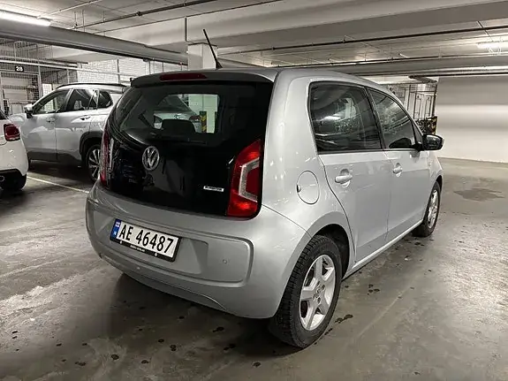 Volkswagen Up 2016 photo 5