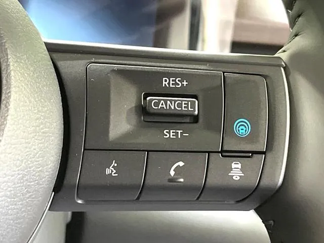 Nissan Serena 2026 photo 5