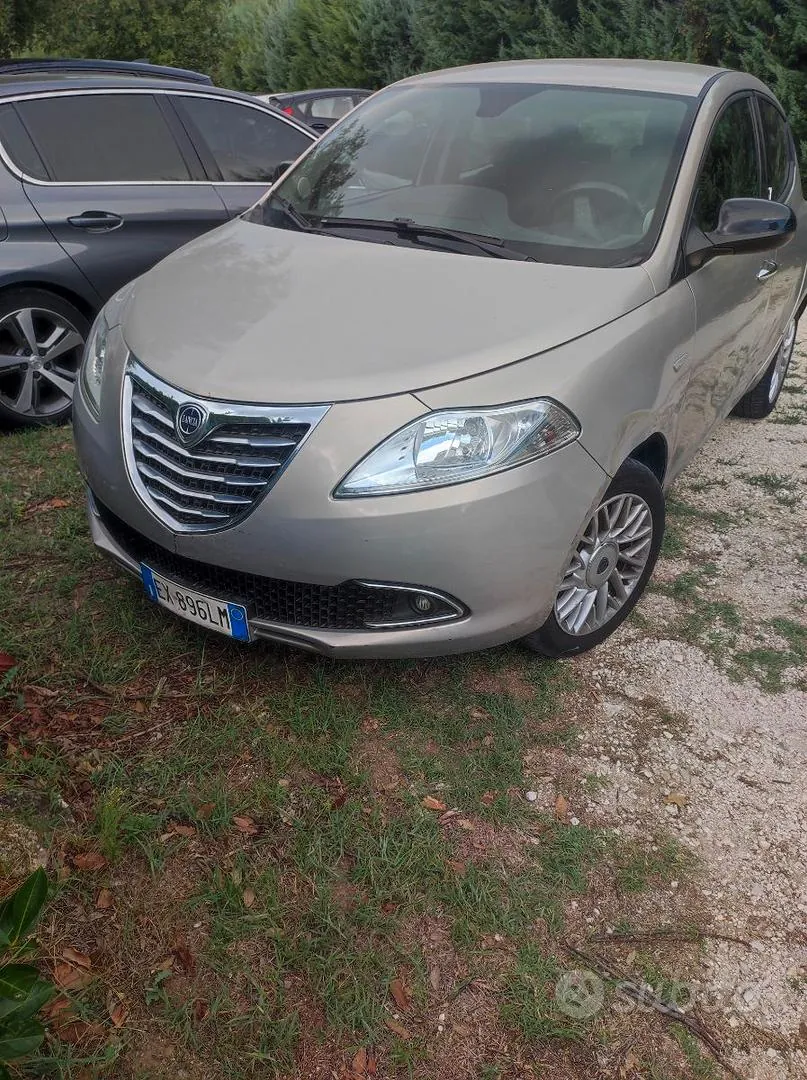 Lancia Ypsilon 2014 photo 4