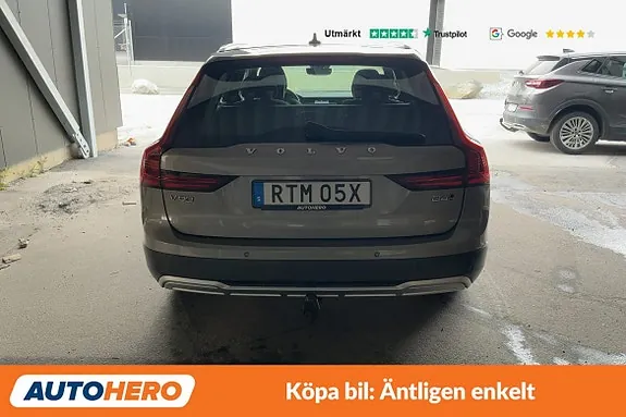 Volvo V90 Cross Country 2022 photo 4