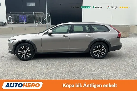 Volvo V90 Cross Country 2022 photo 2