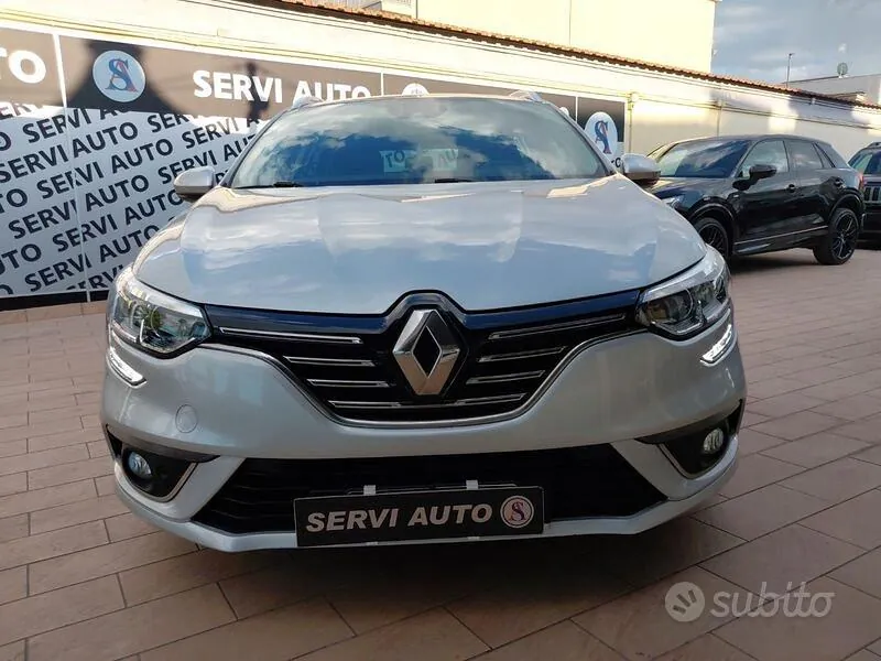 Renault Megane 2017 photo 2