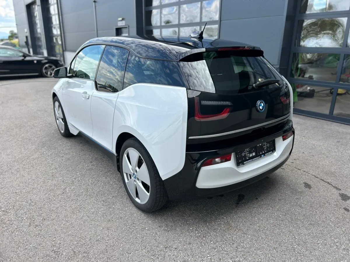 BMW I3 2022 photo 2