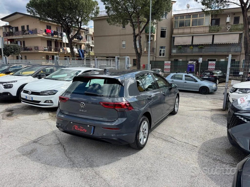 Volkswagen Golf 2022 photo 5