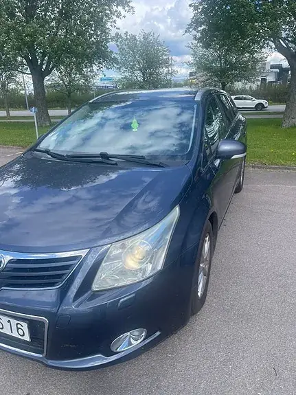 Toyota Avensis 2011 photo 5