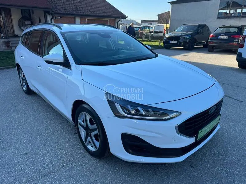 Ford Focus 2022 photo 4