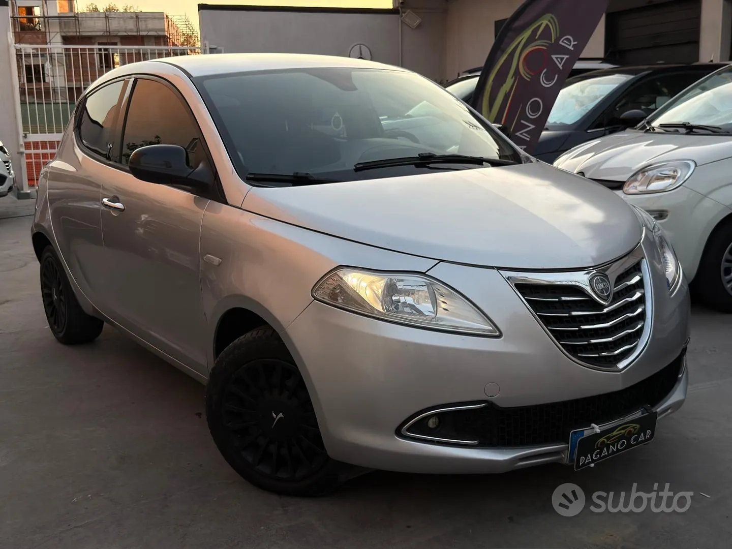 Lancia Ypsilon